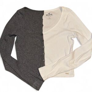 Hollister Two-Tone Long-Sleeve Baby Tee – Medium